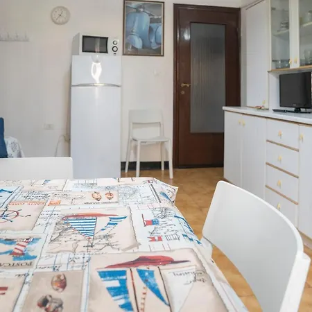 008 - Casa Riva Vista Mare Di Fronte E Mare Сестри-Леванте
